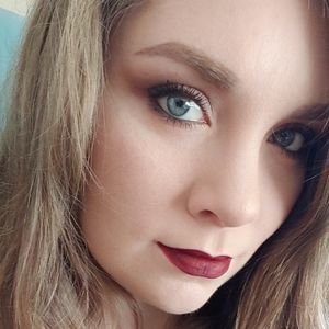 Meet your Posher, Stacia